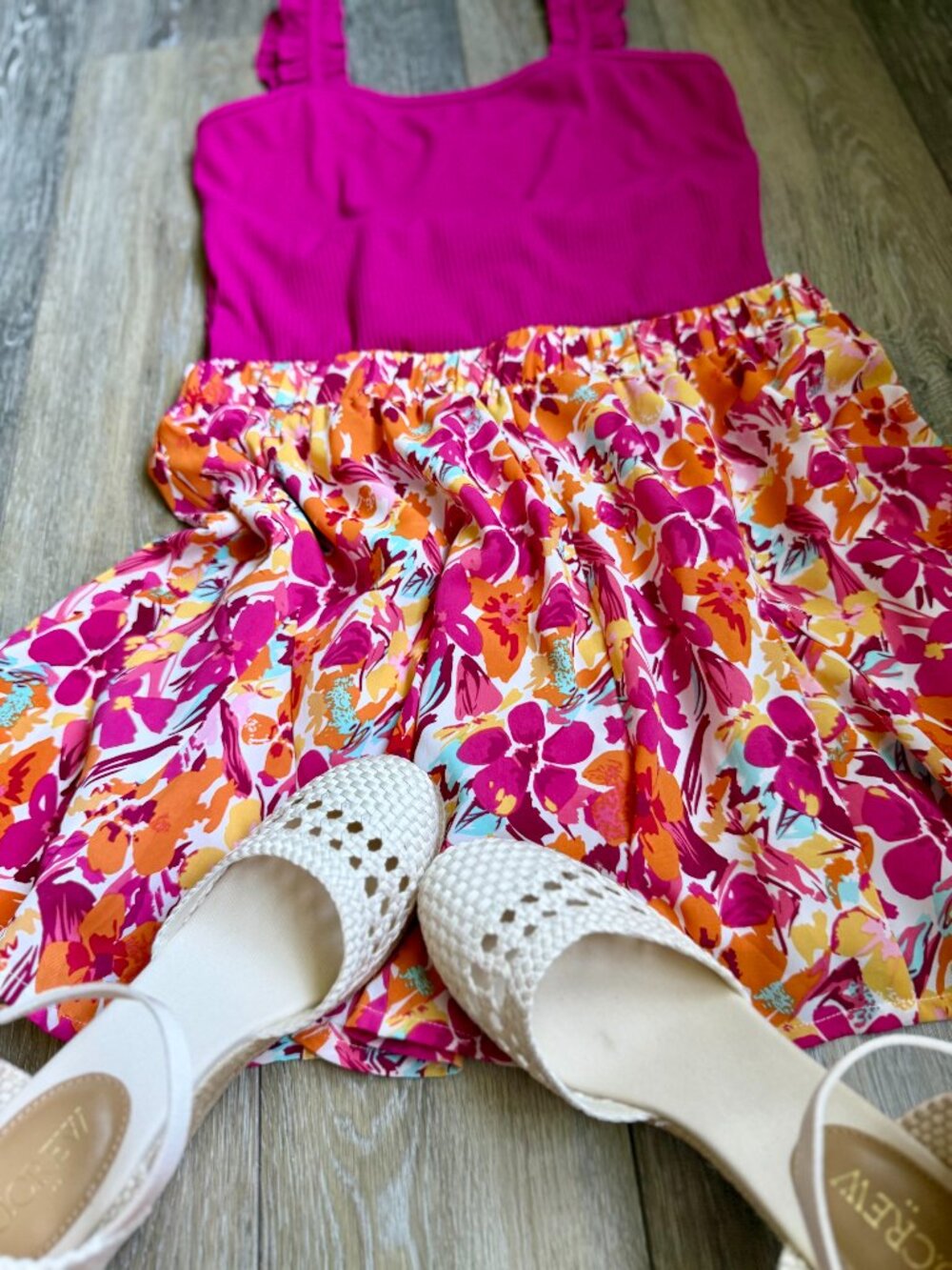 [82027] KORI Floral Skort -- SIZE MEDIUM NWOT